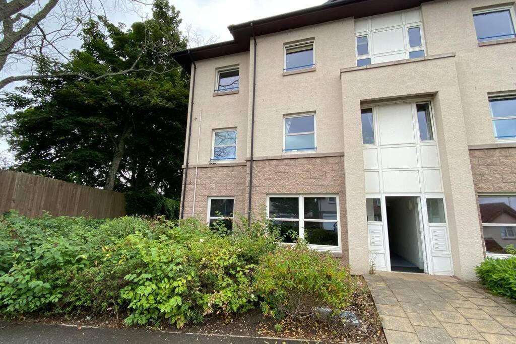 Peter Pan Apartment In The Heart Of Inverness Dalneigh Buitenkant foto